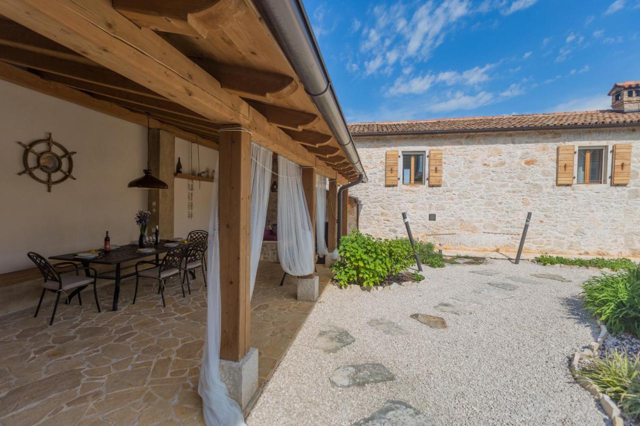 Casa Jagoda Visnjan Exterior photo